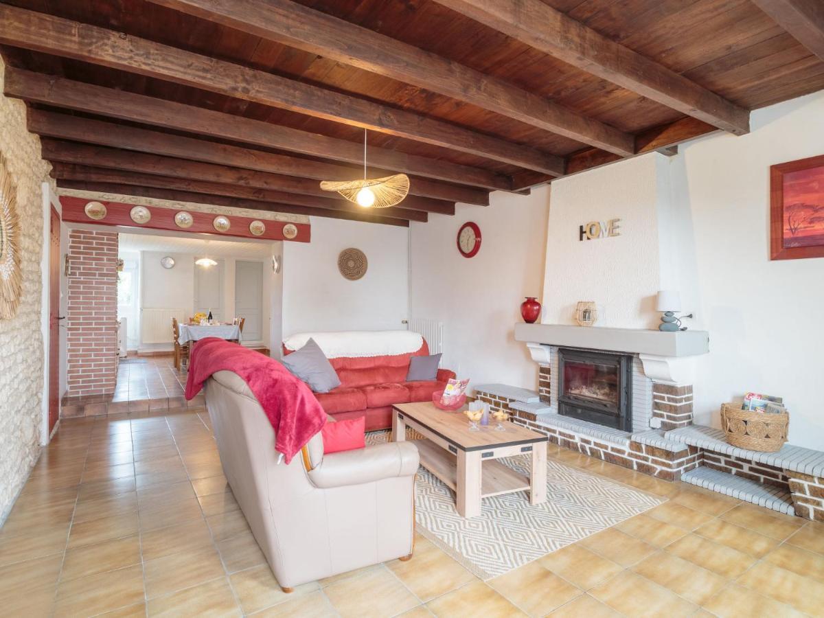 Holiday Home Gite La Truffiere Saintongeaise By Interhome Berneuil  외부 사진